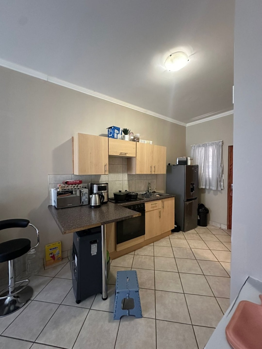 1 Bedroom Property for Sale in Vredenhof Sh Free State